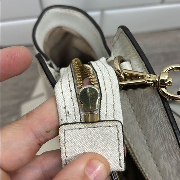 2828 Michael Kors White Leather Briefcase Handbag 243452828 - Picture 7 of 16
